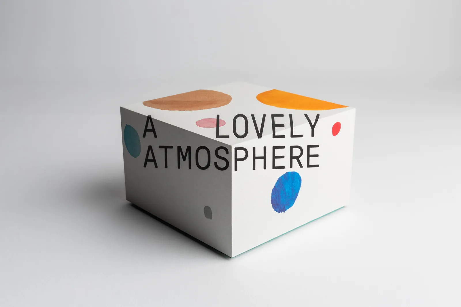 GBGT Box 'A Lovely Atmosphere' packaging by Bedow